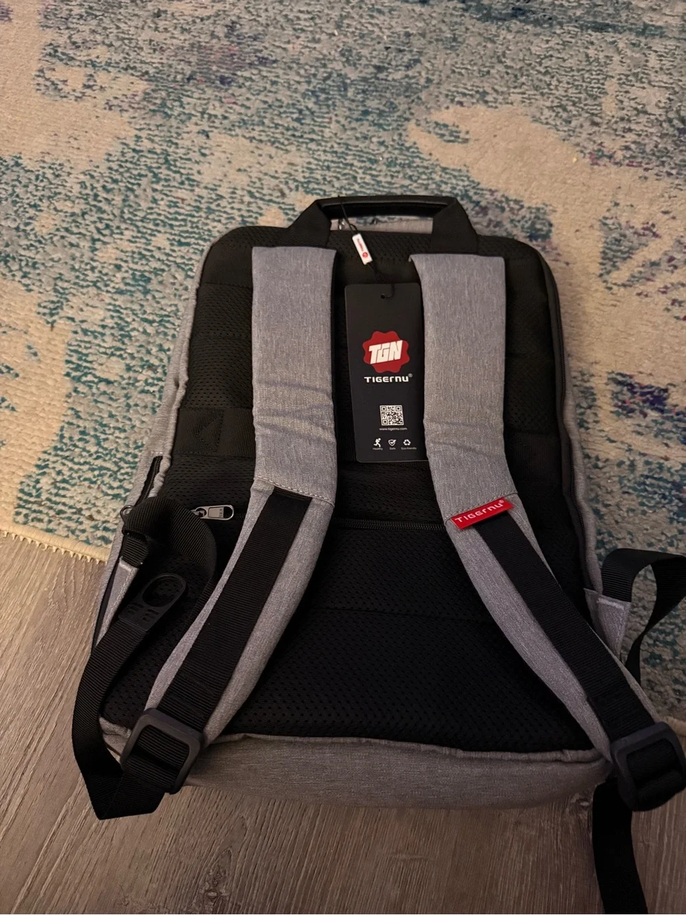 Light Gray Men's Slim Urban Computer Backpack